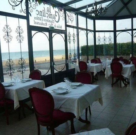 La Cameline Hotel Плугану Екстериор снимка
