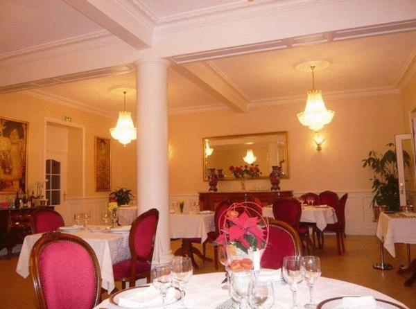La Cameline Hotel Плугану Екстериор снимка